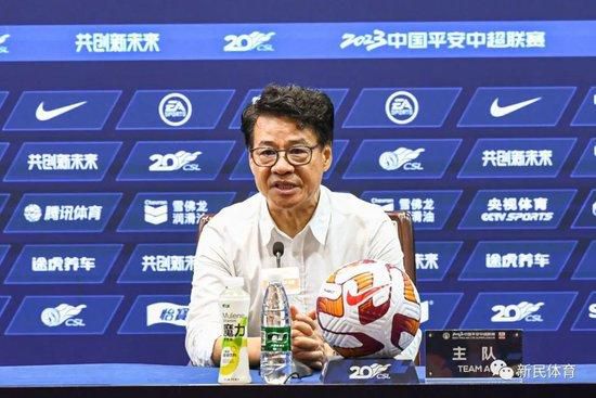 而且厄德高在过去六七周内并没有出场很多时间，所以我们问了他感觉怎么样，他说很好，他在下半场也有所保留了，状态还不错。